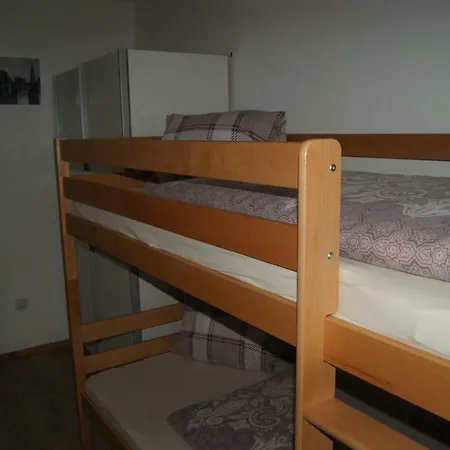 Schiestlhof Apartment Fuegen